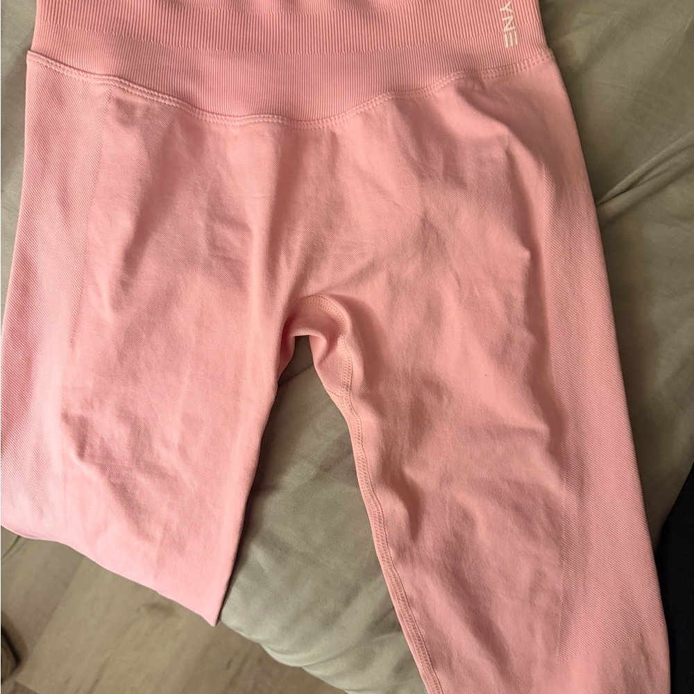 Dfyne impact leggings